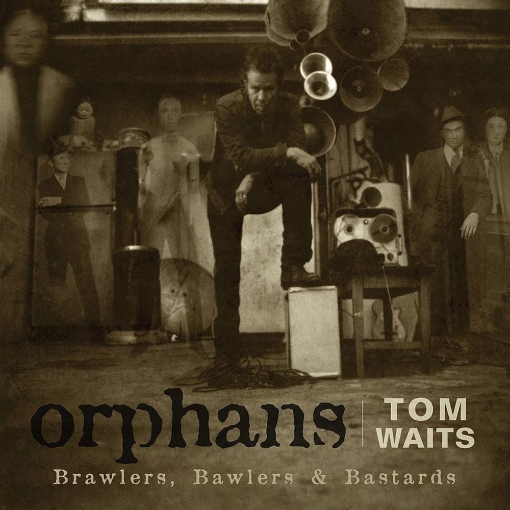 Read more about the article Godišnjica objavljivanja albuma Orphans: Brawlers, Bawlers & Bastards Toma Waitsa